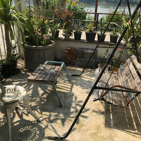 บ้านชานเคียง Chankhiang At Chiangkhan Csiangkham Kültér fotó