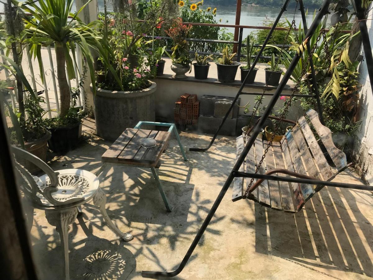 บ้านชานเคียง Chankhiang At Chiangkhan Csiangkham Kültér fotó